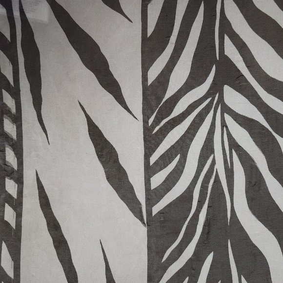 LIZ CLAIBORNE Vintage Sheer Scarf for Neck, Purse, Headband (Black/White) - Picture 6 of 9